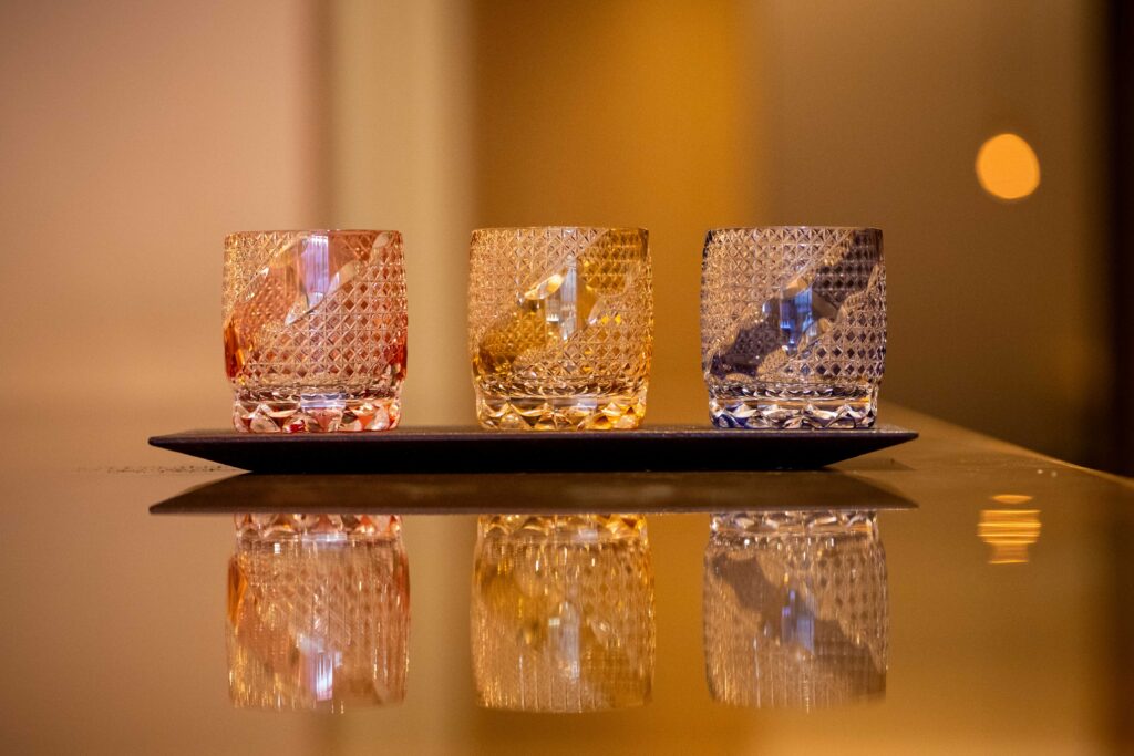 篠崎硝子工芸所 江戸切子 酒グラス 麻の葉巻