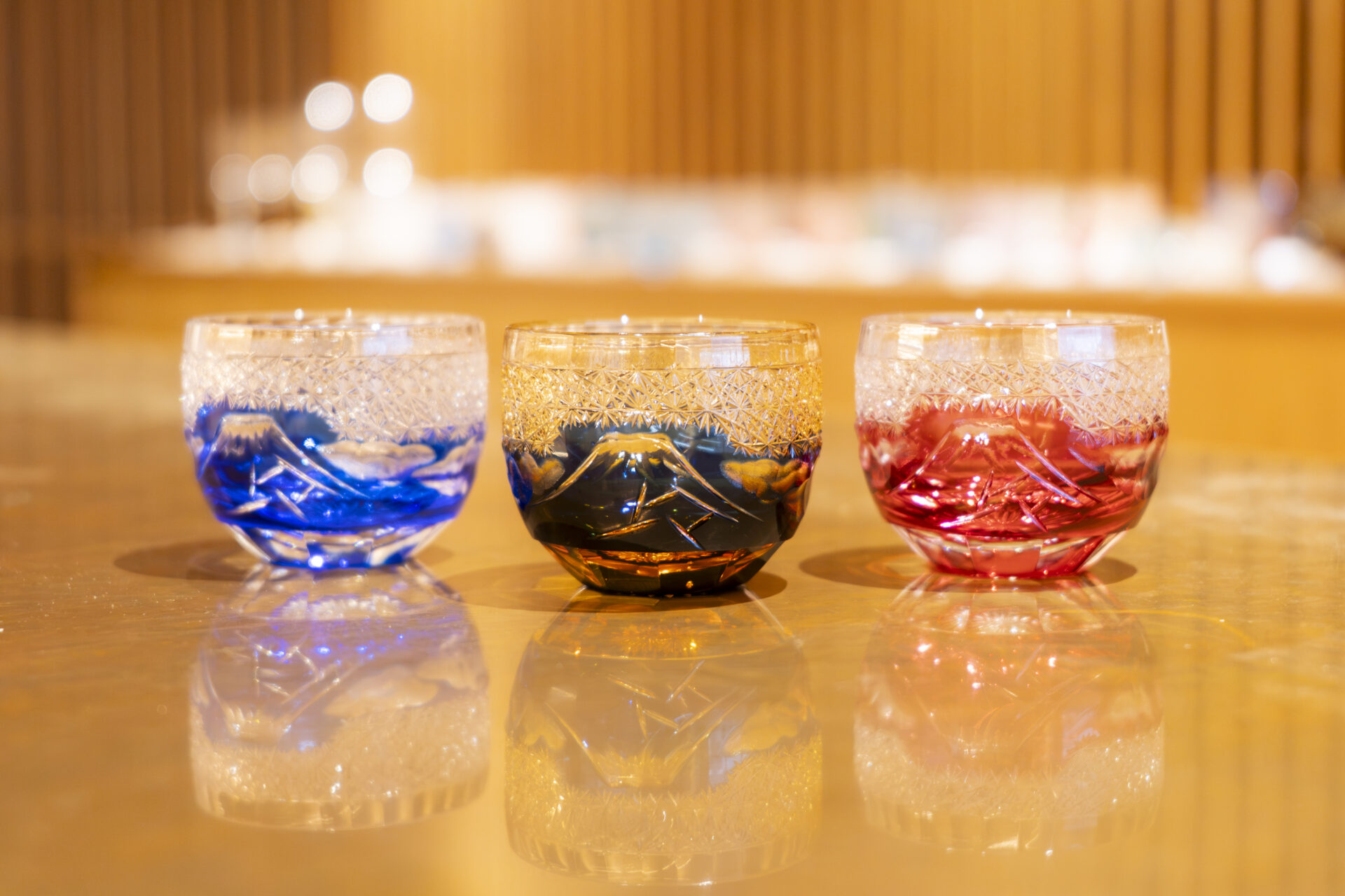 yamada-glass-sanka-hakuu