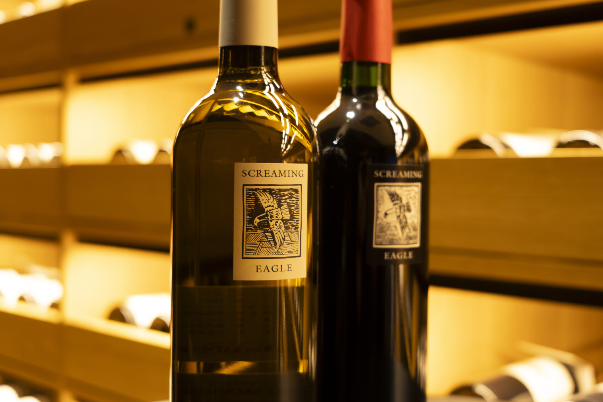 今未店内に並ぶScreaming Eagle Sauvignon Blanc 2012とCabernet Sauvignon 2008